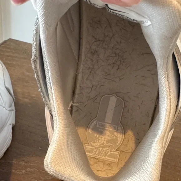 Nike Women's Sneakers White Sz 11 Air Huarache - Picture 7 of 7